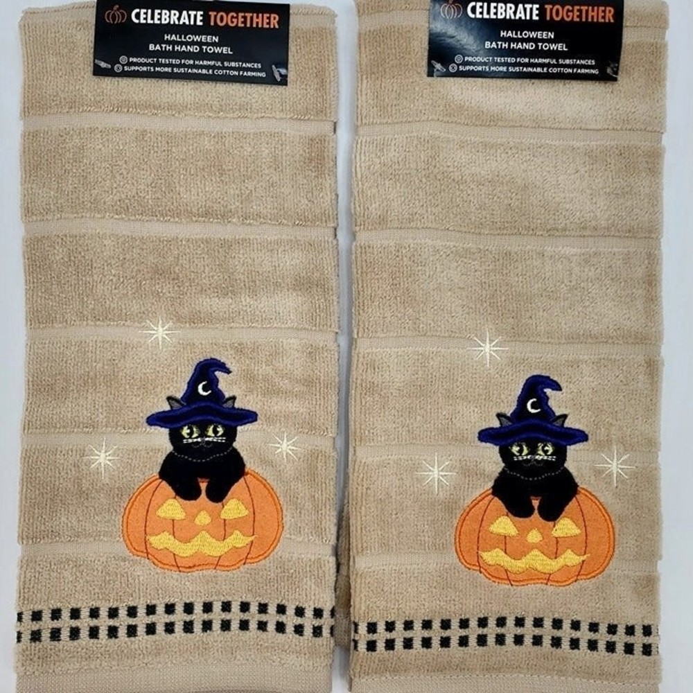 Celebrate Together Halloween Witchy Cat Hand Towel Set of 2